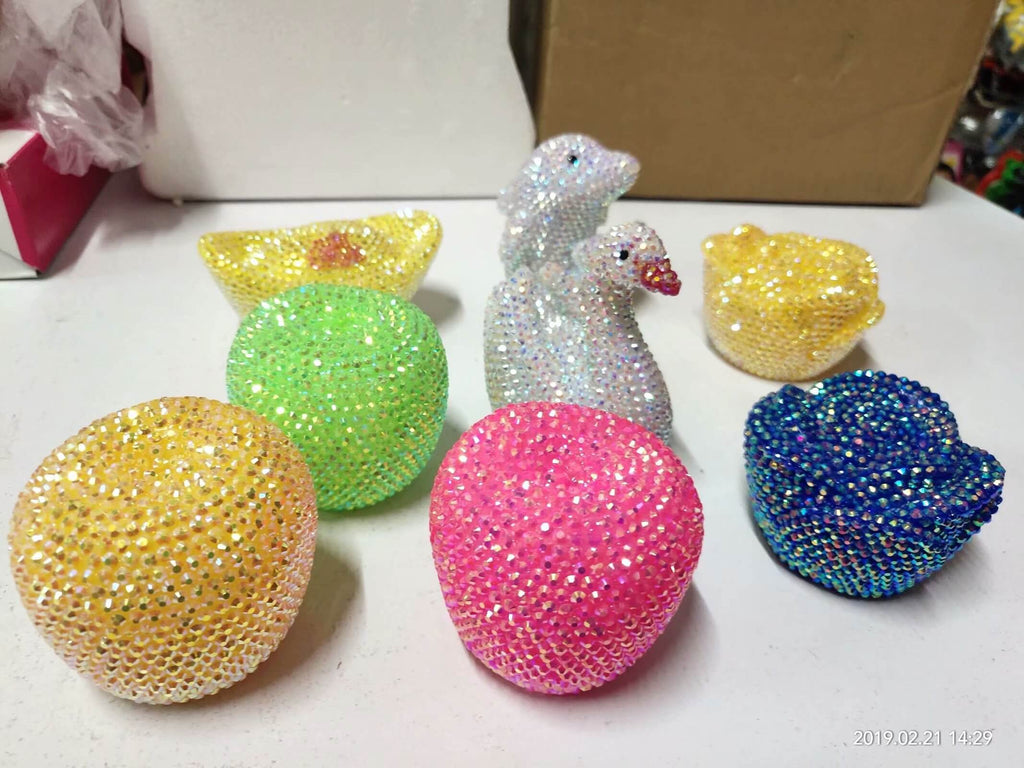 DIY glowing doll - Apples (with glue tools)