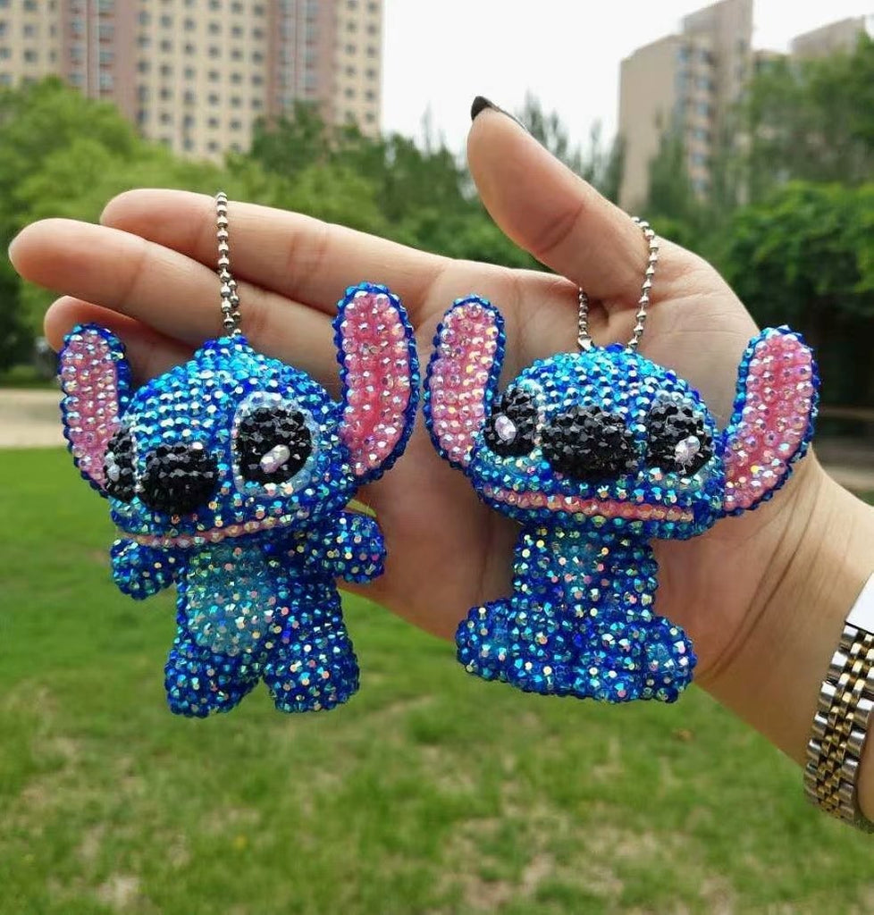 DIY Small Stitch Keychain (with glue tools)