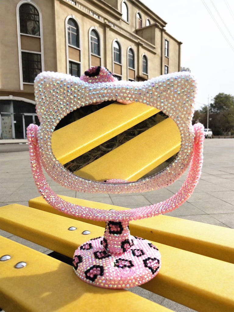 Removable Hello Kitty table mirror (with glue tools)