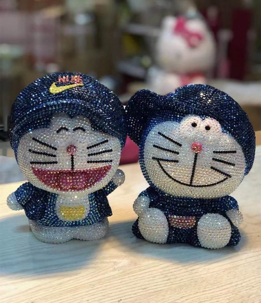 DIY Doraemon  (with glue tools)