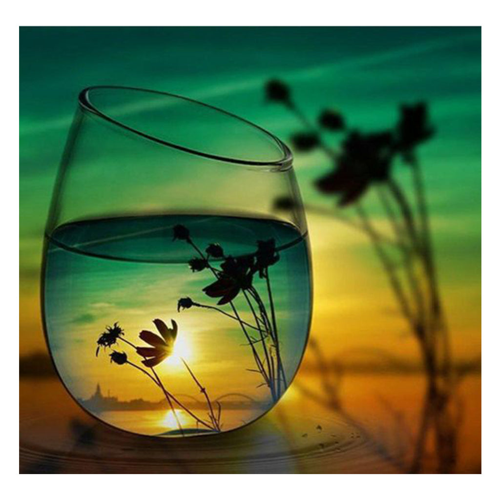 Full Diamond Painting kit - The reflection of wild plants in glass
