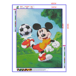Full Diamond Painting kit - Mickey Mouse playing football (16x20inch)