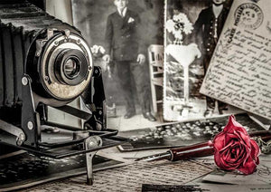 Full Diamond Painting kit - Vintage camera and a rose