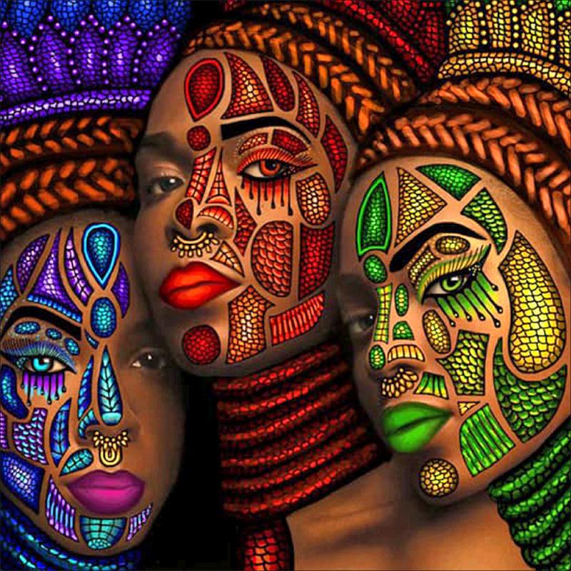 Full Diamond Painting kit - African beautiful women