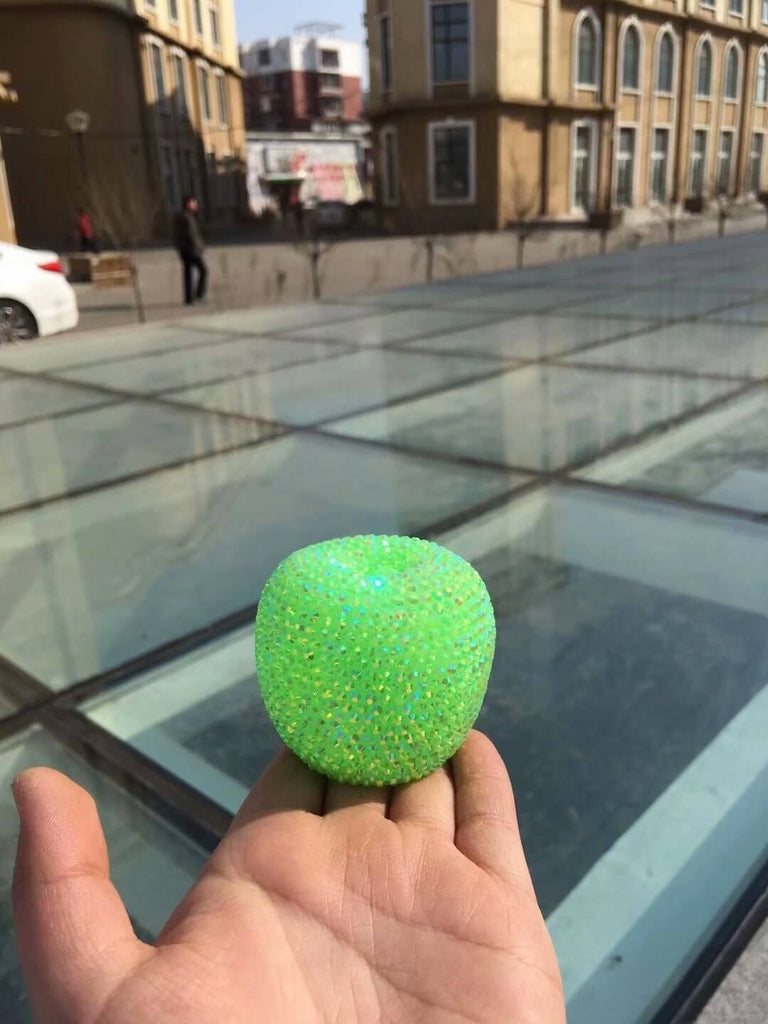 DIY glowing doll - Apples (with glue tools)
