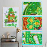Crystal Rhinestone Diamond Painting Kit - Christmas gnome - Hibah-Diamond painting art studio