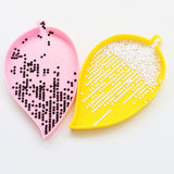 Diamond painted leaf drill disc