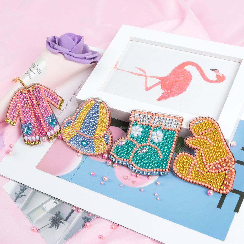 DIY Diamond Painting Keychain | Clothing - Hibah-Diamond painting art studio